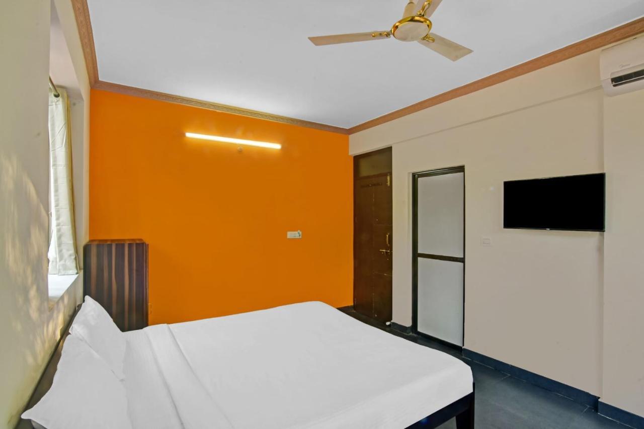 Capital O 85357 Hotel Sai Datta Calangute Exterior foto